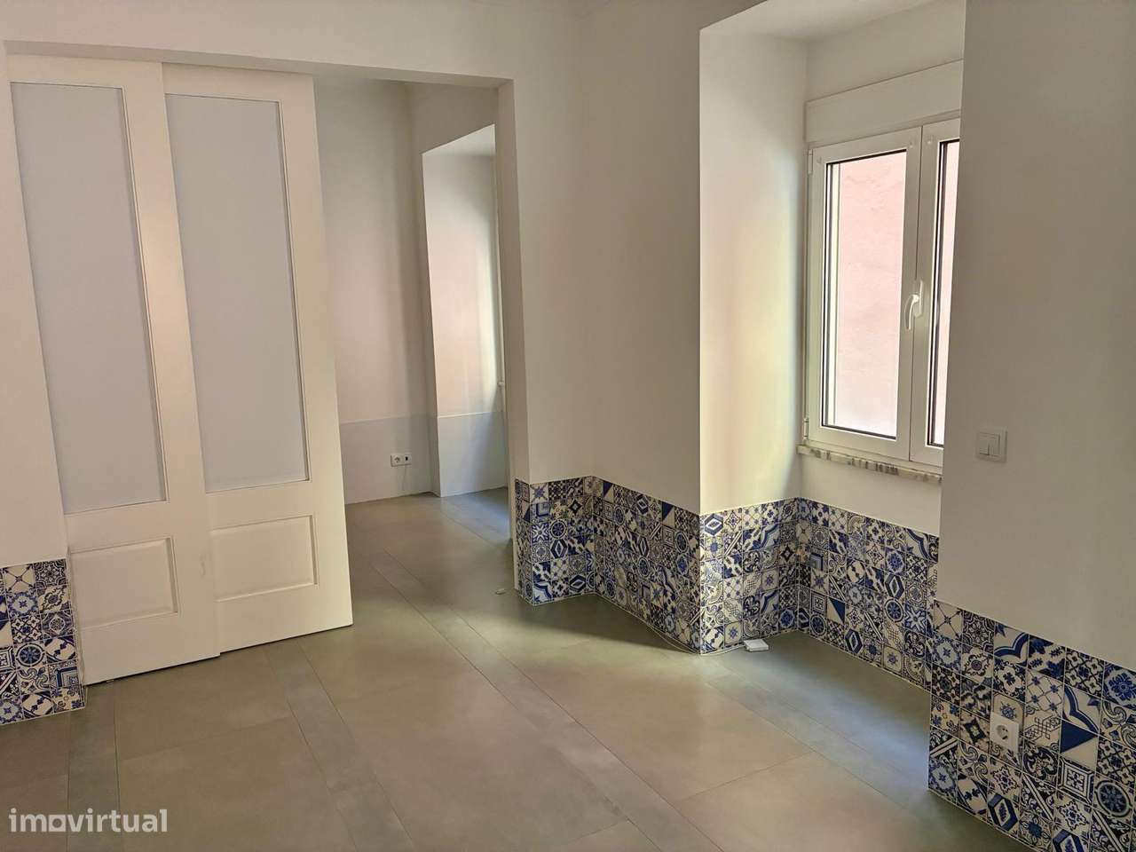 Oportunidade em Alcântara: T2 Moderno com Terraço - Grande imagem: 4/19