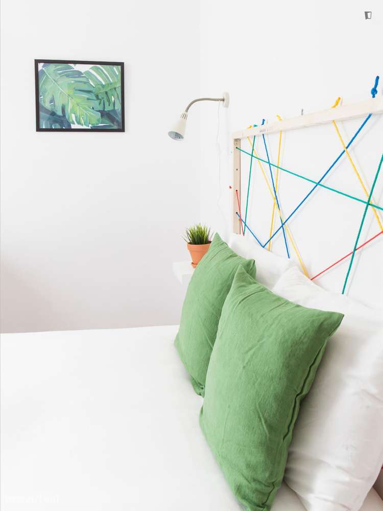 Quarto - localizado em Anjos Lisbon - Grande imagem: 3/10