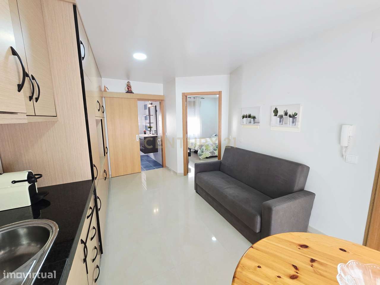 Apartamento T1 na Nazaré, a dois passos da Praia - Grande imagem: 2/9