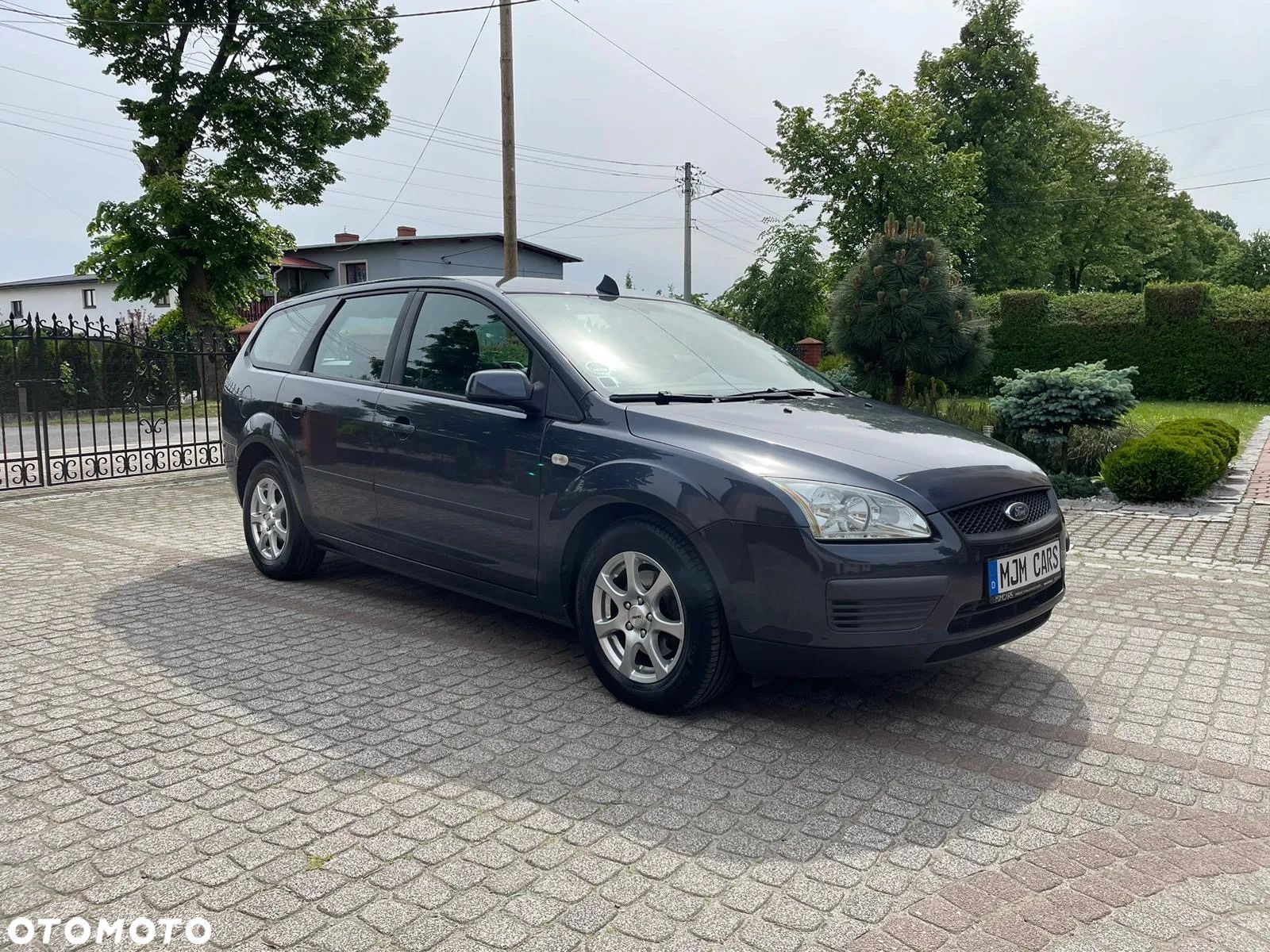 Ford Focus - 1