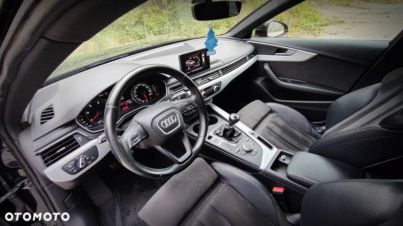 Audi A4 Avant 2.0 TDI ultra sport - 21