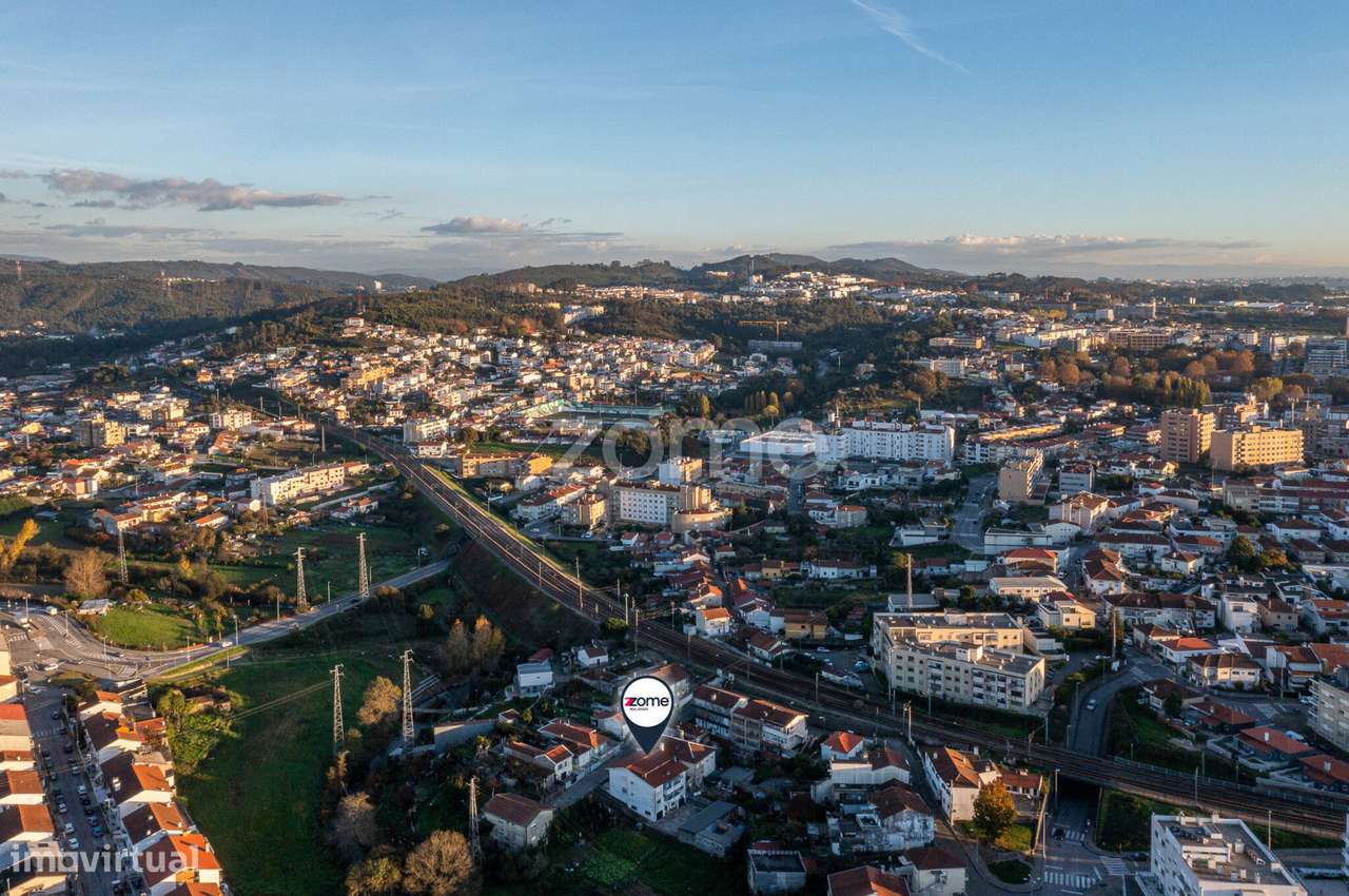 Apartamento T3 em Ermesinde com garagem Box-39