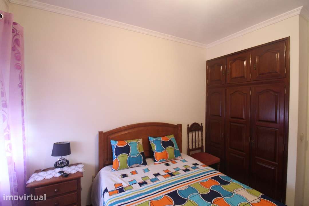 APARTAMENTO T3 EM ESMORIZ-9