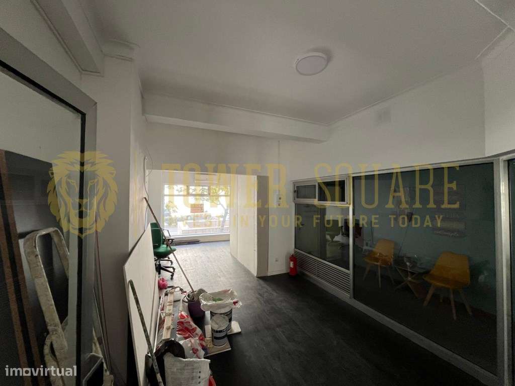 Loja Comercial - Loja 23 m² - Em Frente ao Fórum Barreiro - Grande imagem: 2/3