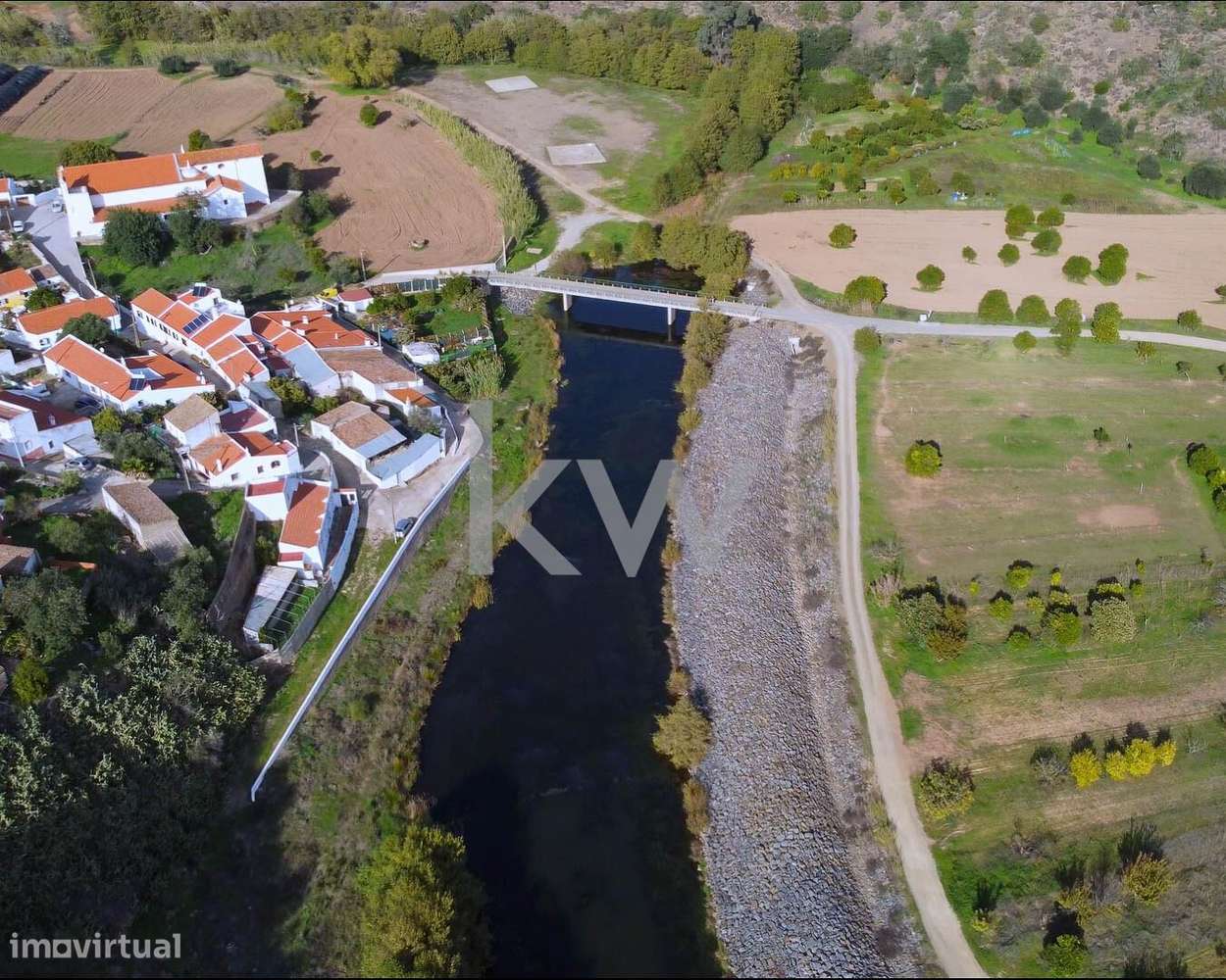 Moradia Isolada T3  -  Garagem - Vistas deslumbrantes  - Odeleite - Al-13