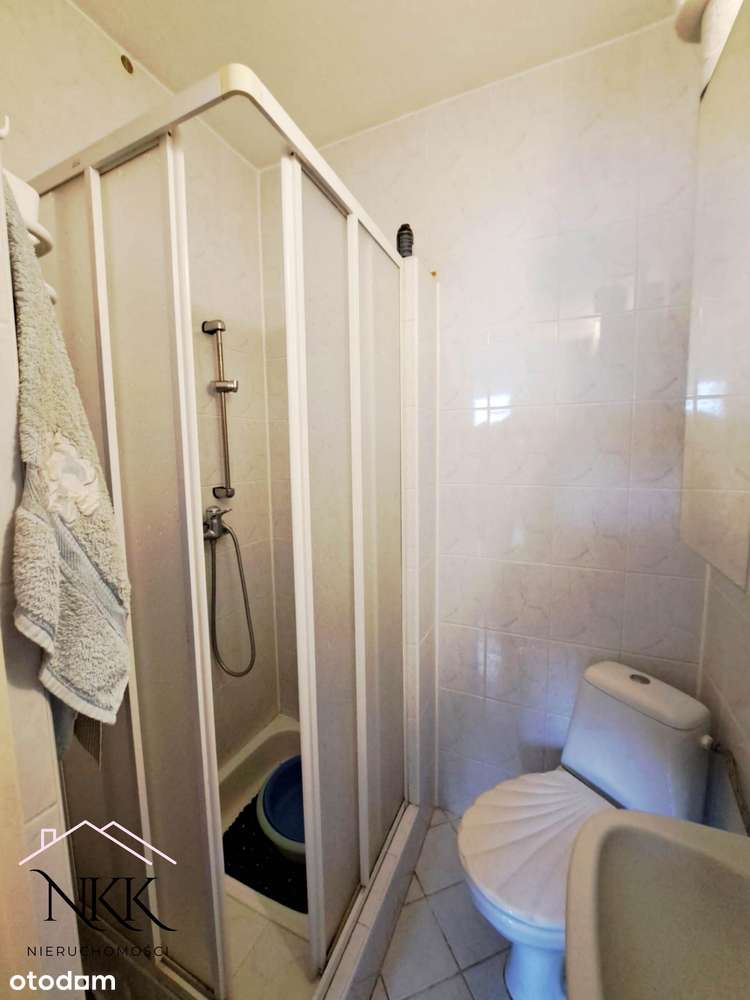 Rodzinny dom z pięknym ogrodem, stawem i 2 garażami - Lubniewice-19