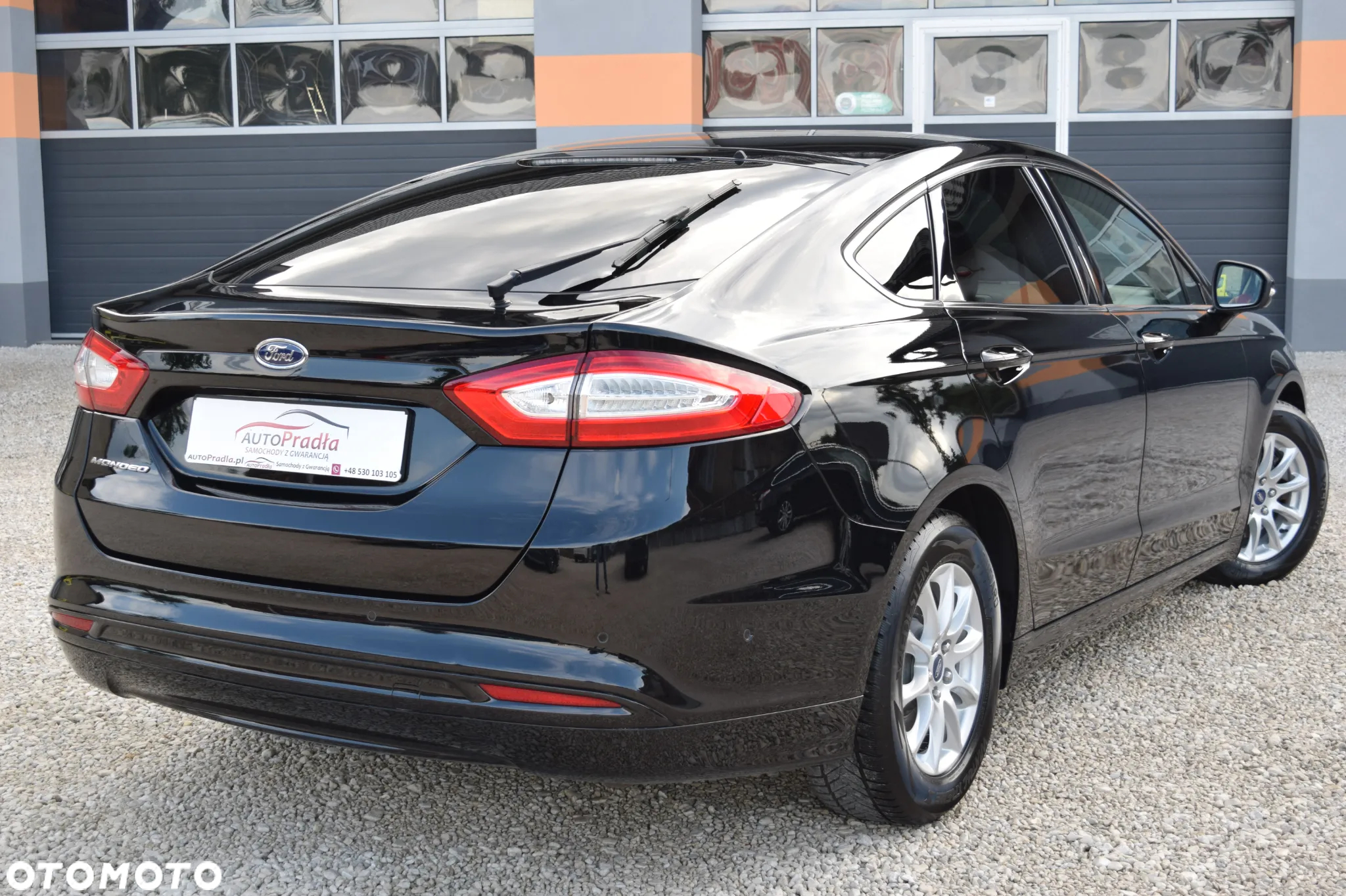 Ford Mondeo 2.0 TDCi Titanium PowerShift - 11