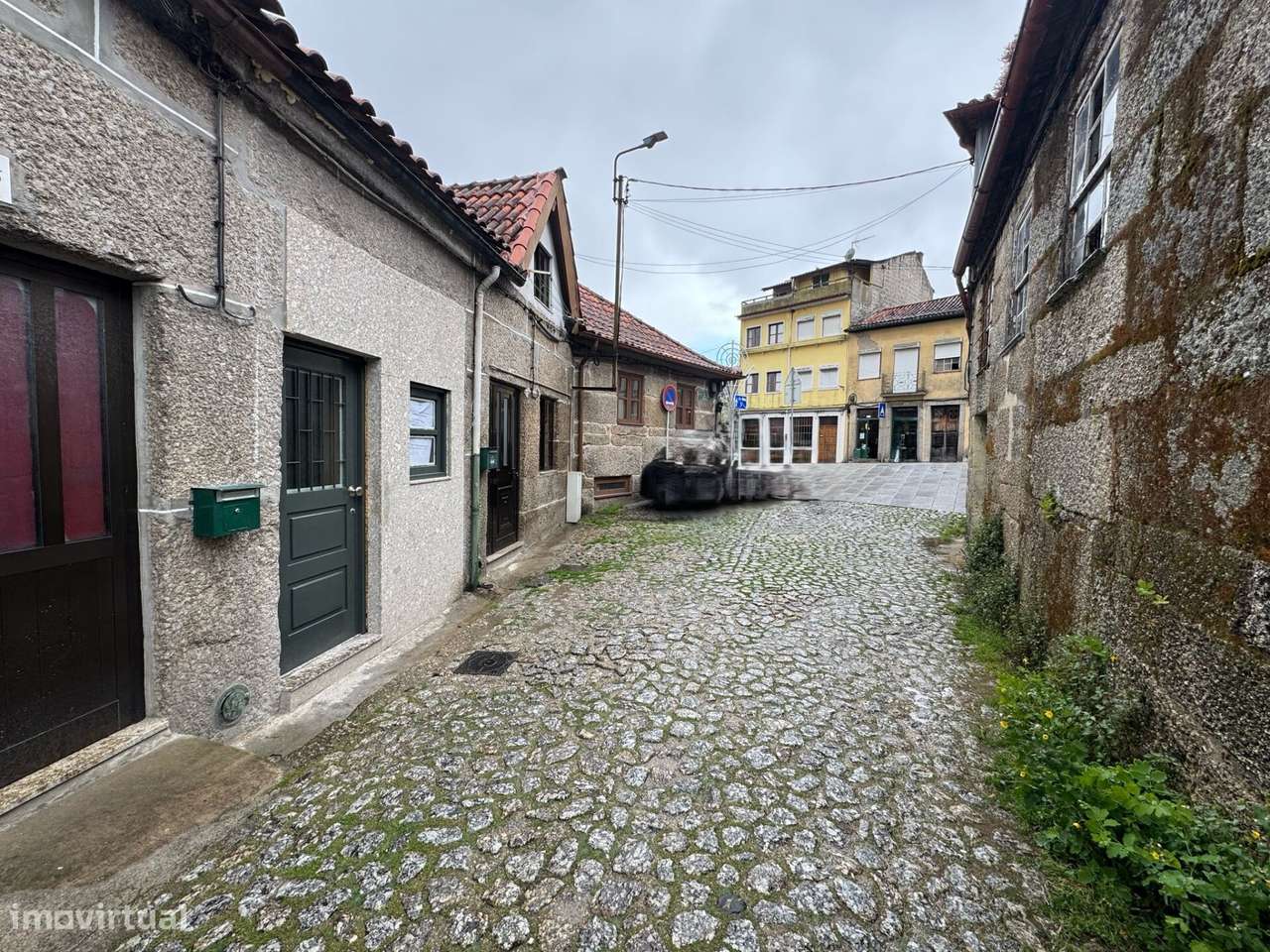 Casinha T1 - Centro Guimarães-12