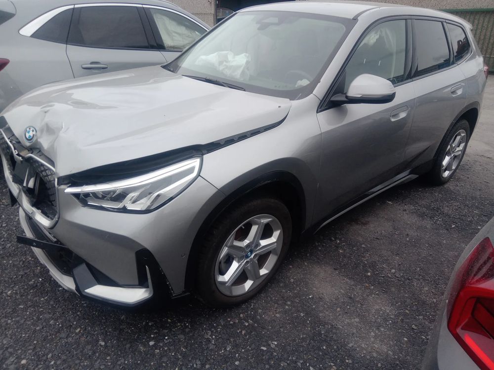 BMW iX1 xDrive30 66.5kWh M Sport 2025