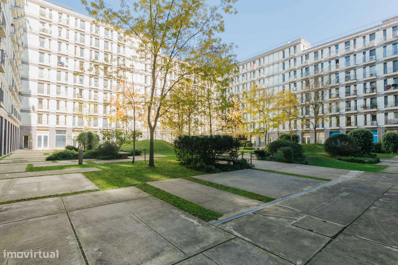 Venda de T1+1 com Arrecadação e Garagem – Avenida das Forças Armadas, - Grande imagem: 2/27