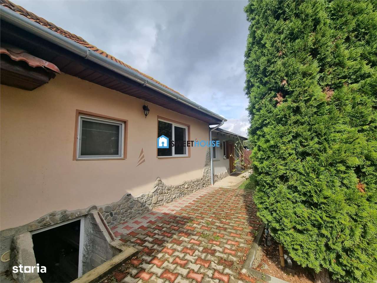 Casa Renovata in zona centrala - Imagine principală: 5/20