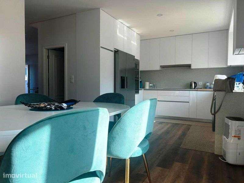 Moradia vista mar em frente ao mar em Esposende - Grande imagem: 5/6