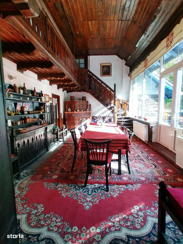 Conac de vanzare, 10 camere, sat Toaca, jud.Mures-9