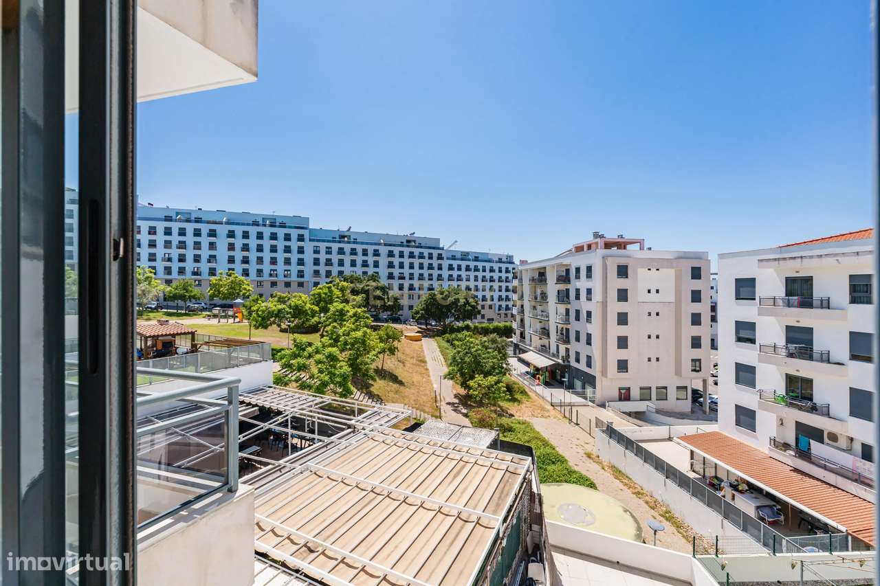 T3 Parque Luso - Onde o espaço, a elegância e a localização se encontr-48