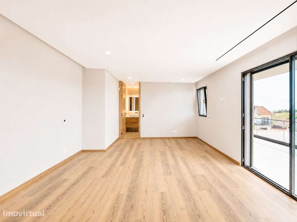 Moradia T5 c/ Piscina | Cascais-27