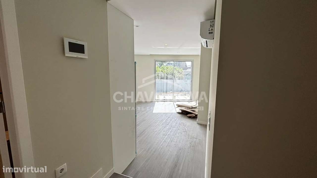 T0 Novo c/ Terraço na Senhora da Hora-14