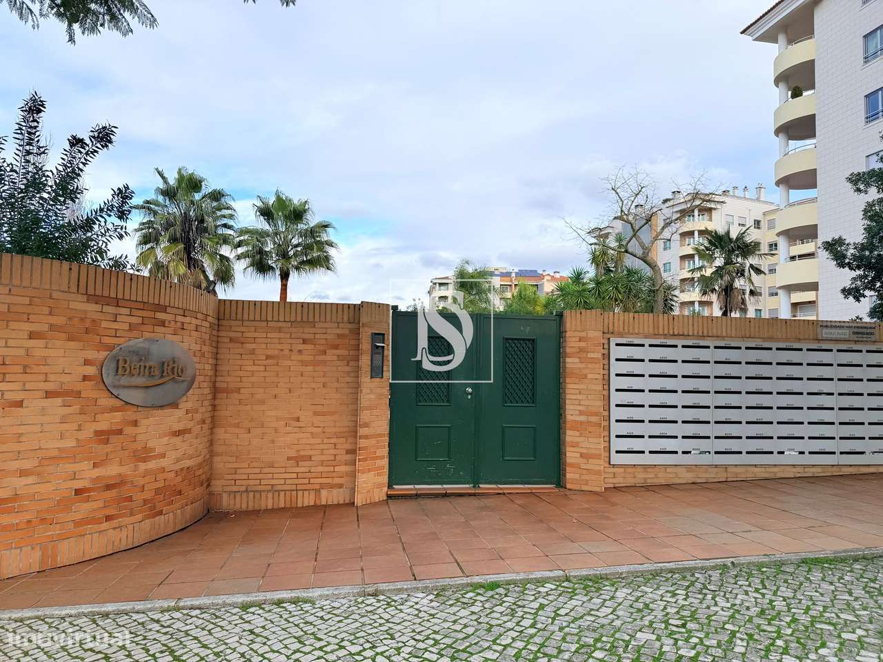 Apartamento T4 - Torres Novas-30