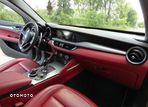 Alfa Romeo Stelvio 2.0 Turbo 16V AT8-Q4 Ti - 15