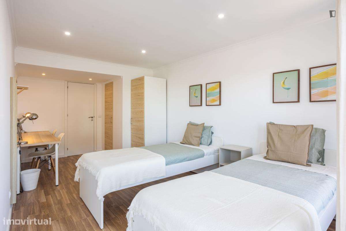 Quarto - localizado em Olaias Lisbon - Grande imagem: 2/15