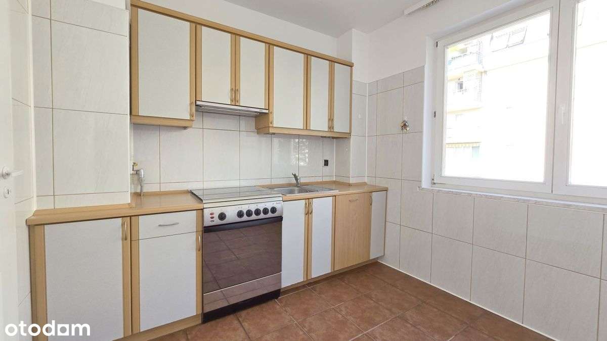 Kabaty 4 pokoje, 2 tarasy, 2 garaże-10