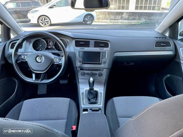 VW Golf 1.6 TDI BlueMotion DSG Comfortline - 8