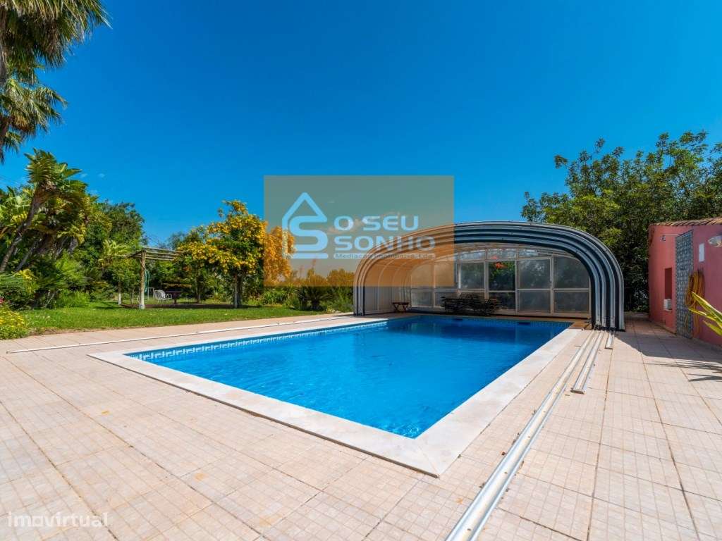 Moradia em Santa Bárbara de Nexe - Grande imagem: 5/23