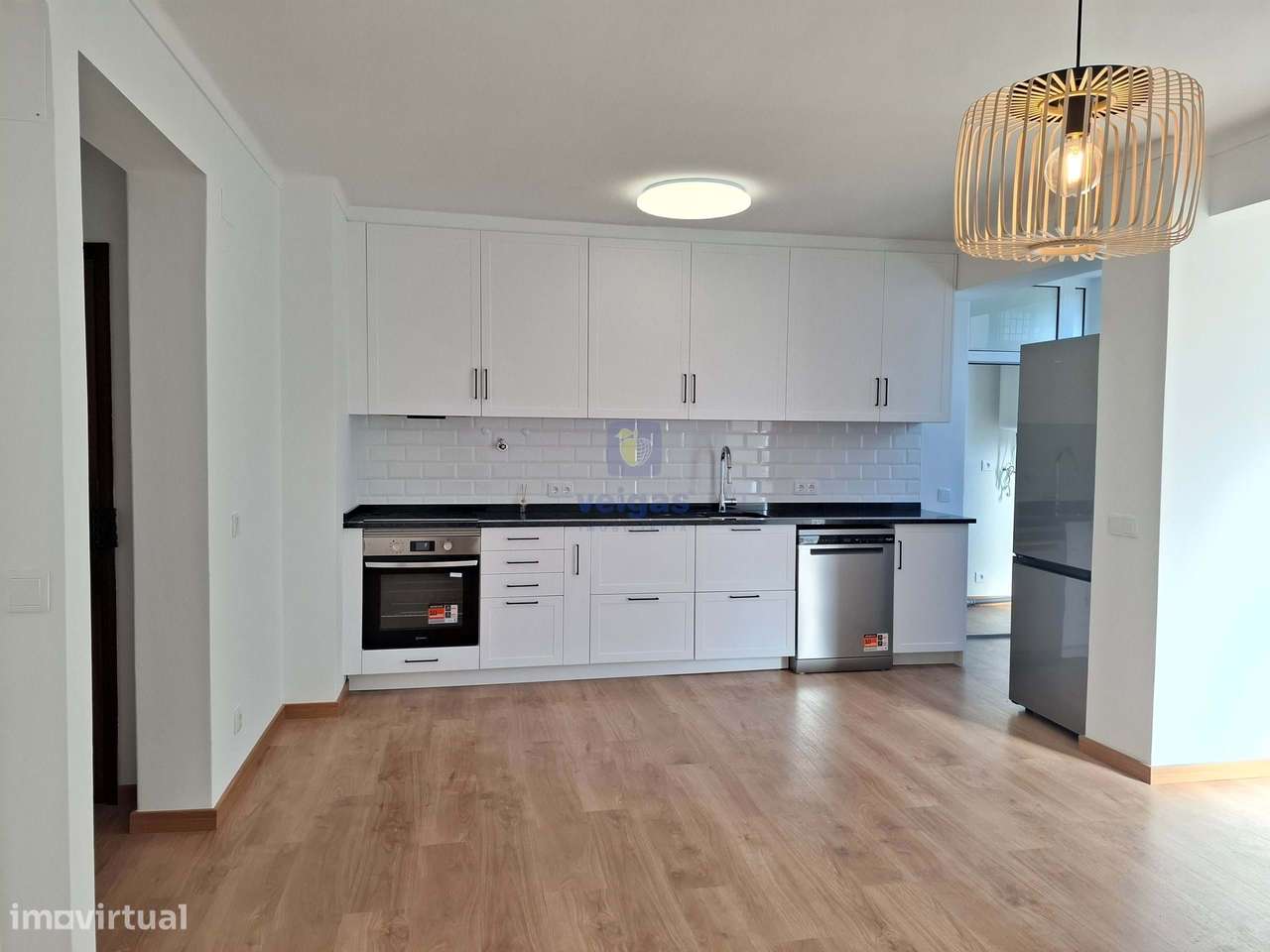 Apartamento T3 totalmente remodelado para arrendamento nas Caldas da R - Grande imagem: 3/31