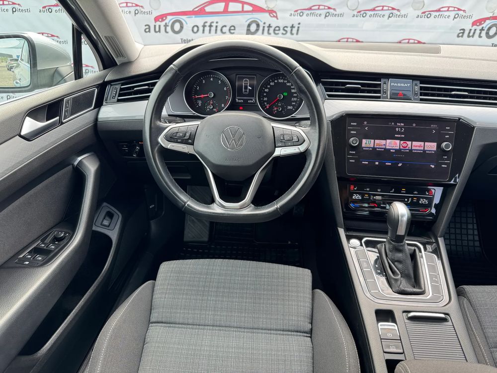 Volkswagen Passat Petrol 150CP 2021 Foto 9