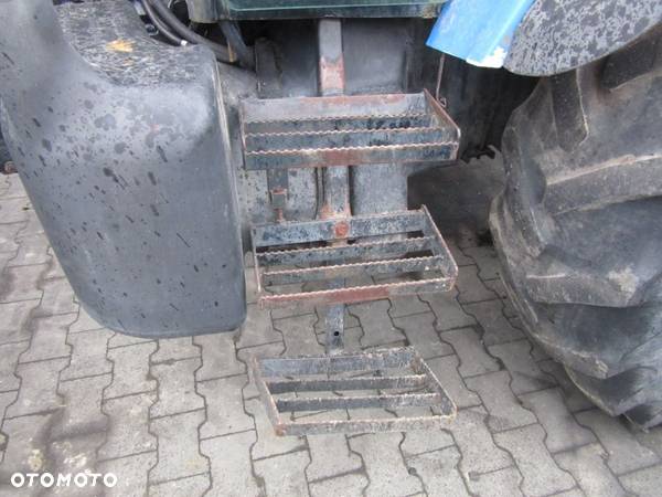 Schody stopnie lewy prawy New Holland TM120 TM130 TM140 TM155 TM175 TM190 - 3