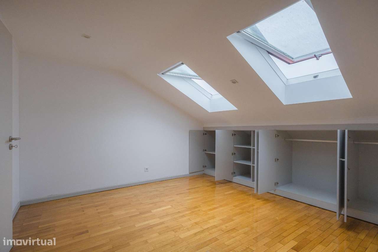 Apartamento T3 duplex- Centro de Matosinhos-14