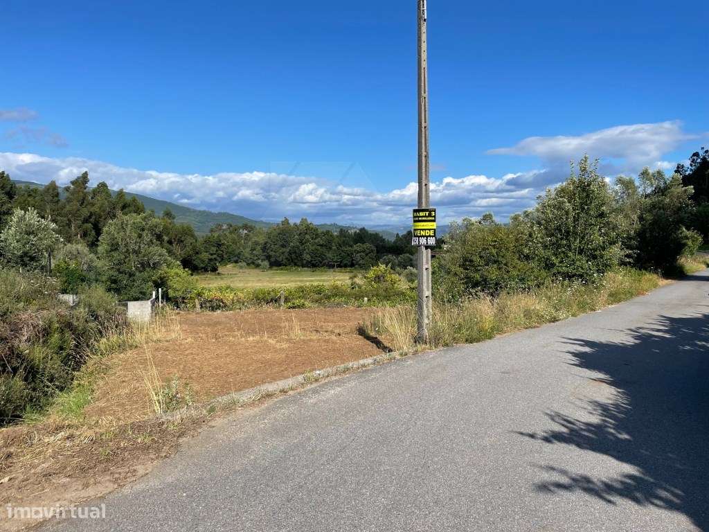 Terreno em Moreira do Lima. - Grande imagem: 2/4