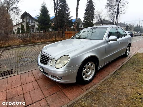 Mercedes-Benz Klasa E 200 CDI Avantgarde - 9