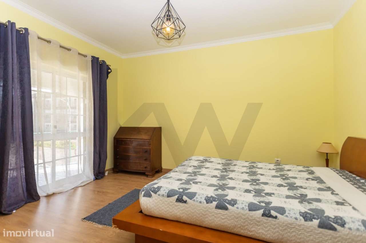 Moradia T4 na Moita – Zona do Palheirão | Excelente Exposição Solar-38