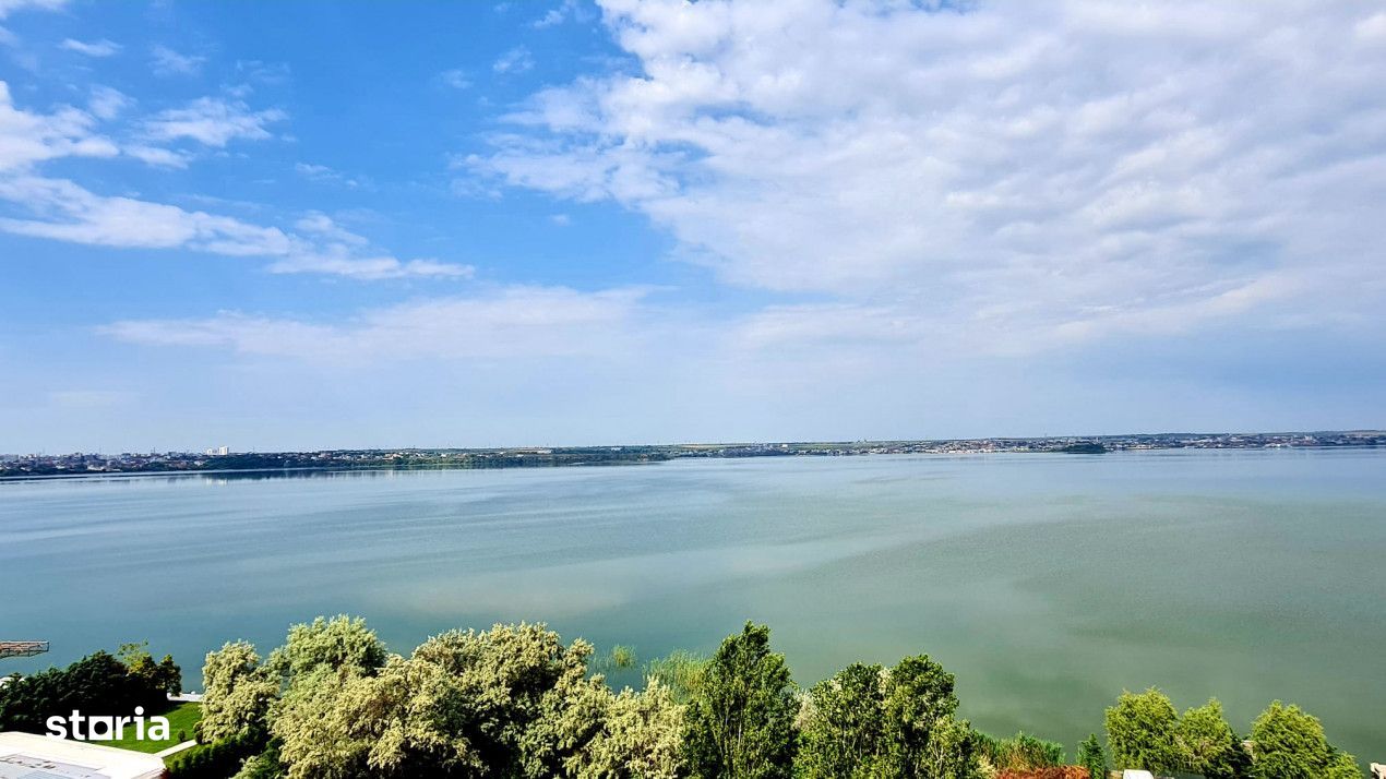 Apartament 2 camere cu Vedere frontala la LAC in Statiunea Mamaia