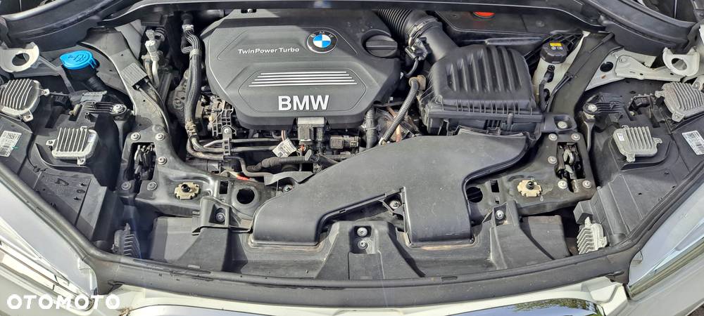 BMW X1 sDrive18d Sport Line - 19