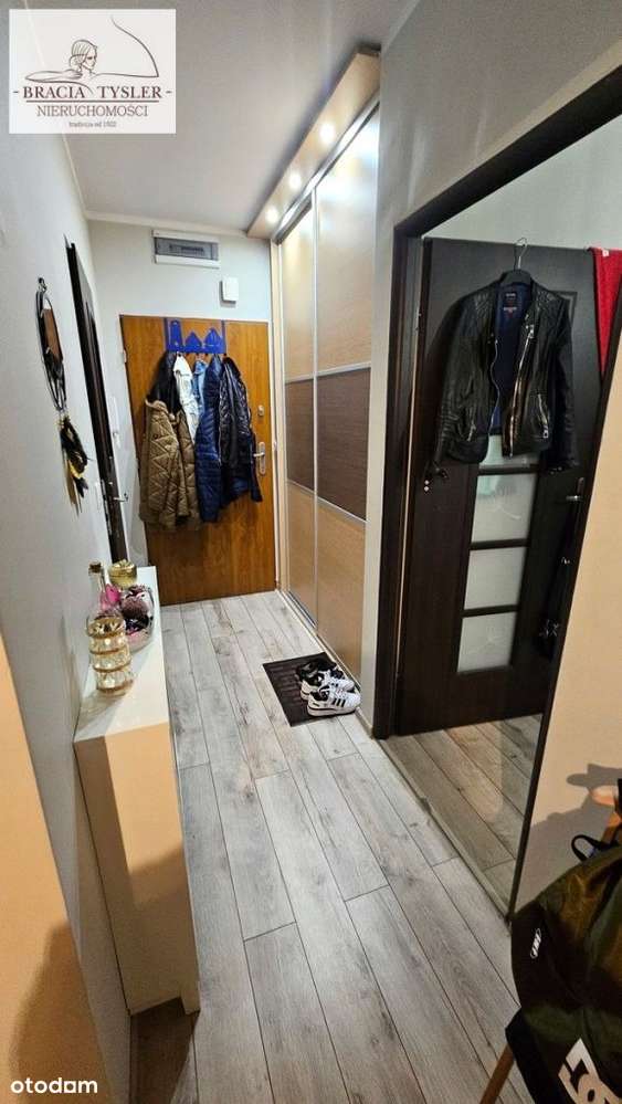 Apartament 3 piętro Balkon 2 pokoje 6 Planet 2010r-8