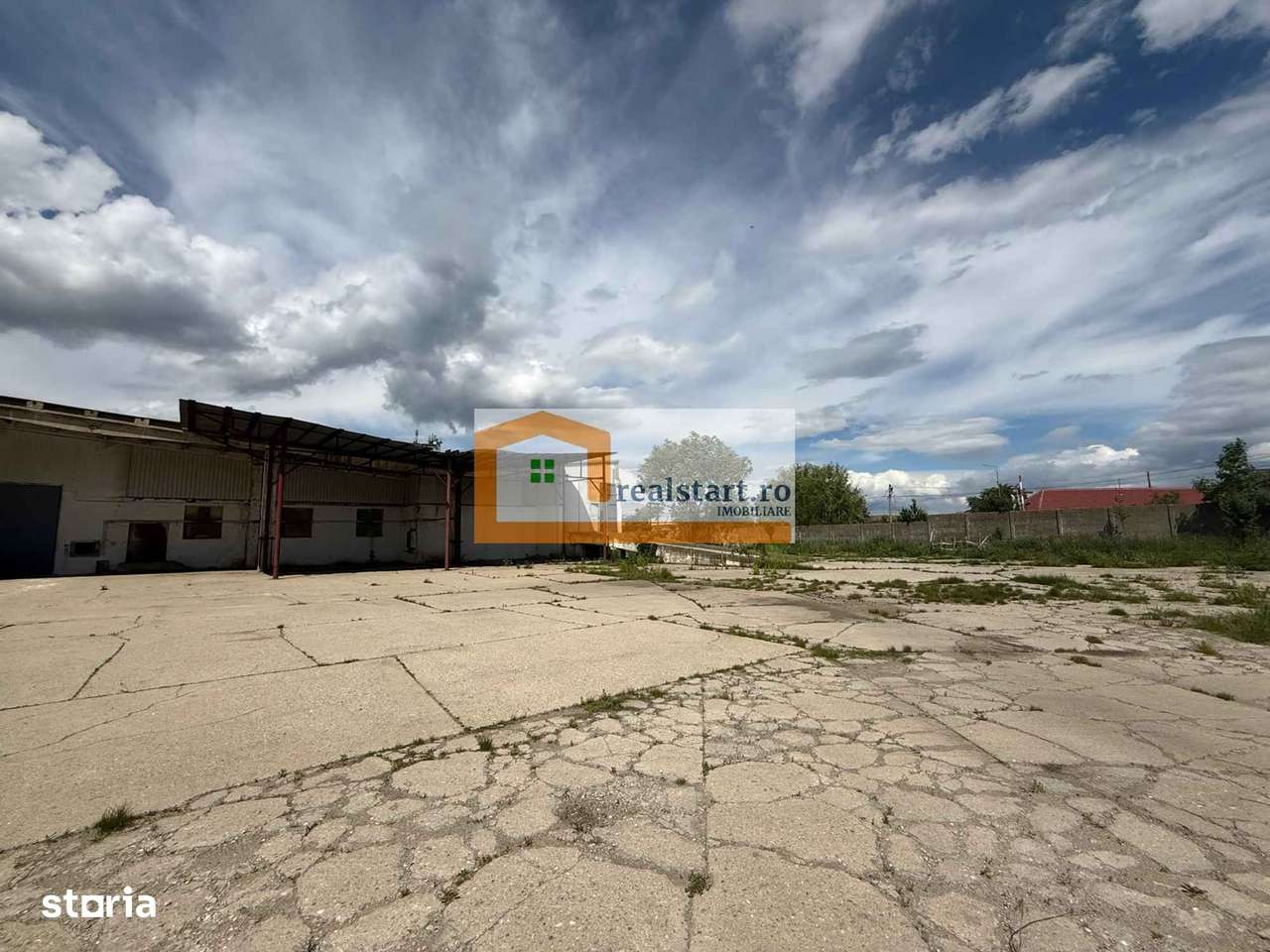 Spatiu Industrial, D 155ml la DJ112A, Acces E68, teren 1,7Ha,-13