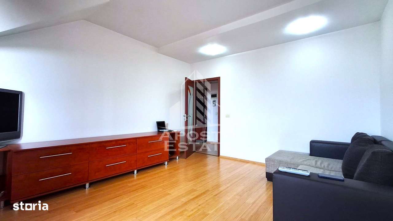 Apartament 2 camere decomandat la mansarda - Imagine principală: 2/12