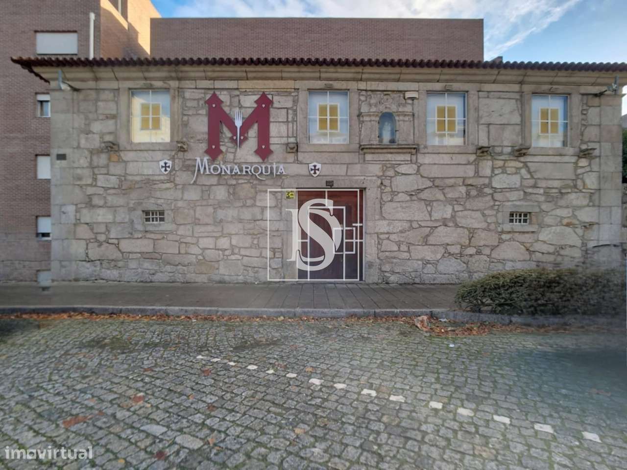 Trespasse de Restaurante no centro de Gondomar.-3