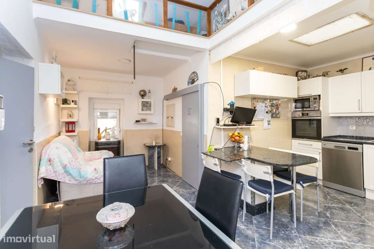 Moradia independente na Rua da Escola Nova - Grande imagem: 4/34