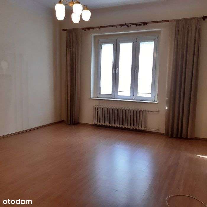 duże 3 pokoje parter remont parking-2