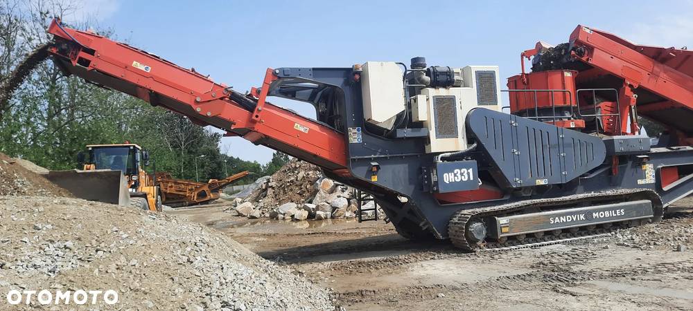 Sandvik EXTEC C10 METROTRAK POWERSCREEN - 30