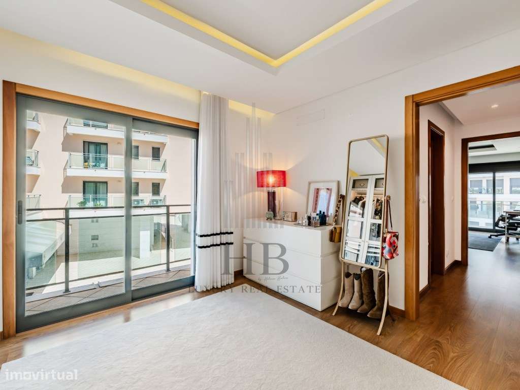 Apartamento T4 nos Terraços do Marquês c/ Garagem | Oeiras-32