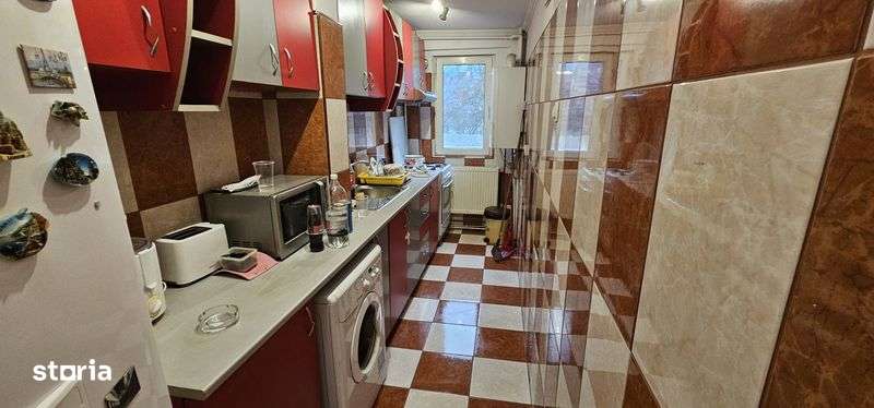 Ap.3 camere Pantelimon, bloc reabilitat,centrala ,parcare - Imagine principală: 4/8