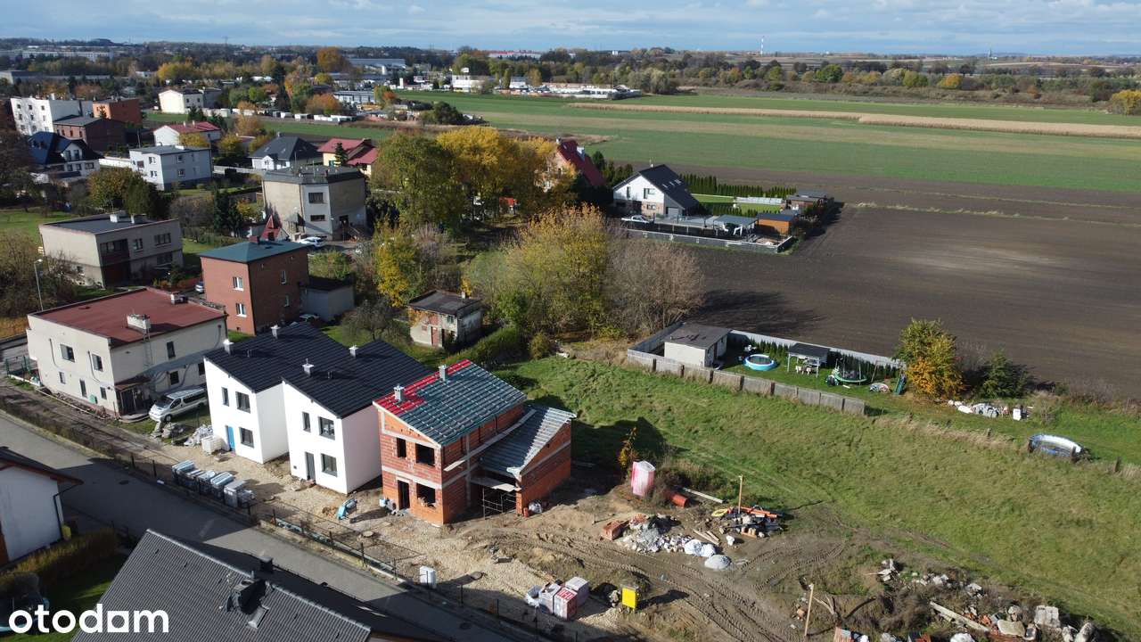 Dom z garażem - Pełny obrazek: 5/18