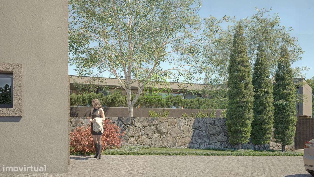 MORADIA DE LUXO T3 COM PISCINA + MORADIA T1 INDEPENDENTE-24