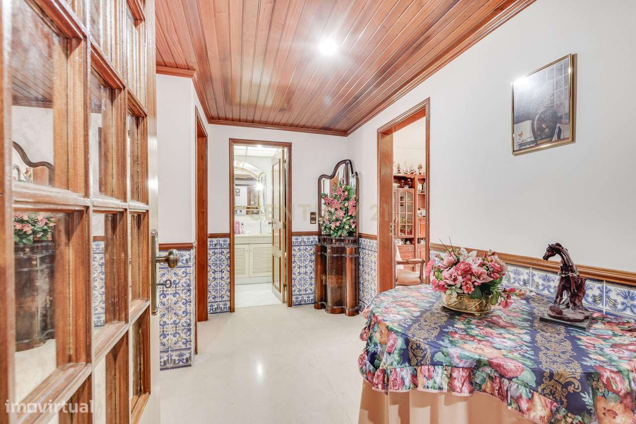 T2 com 102m² e 3 Varandas – em ótimo Estado na Costa da Caparica - Grande imagem: 3/25