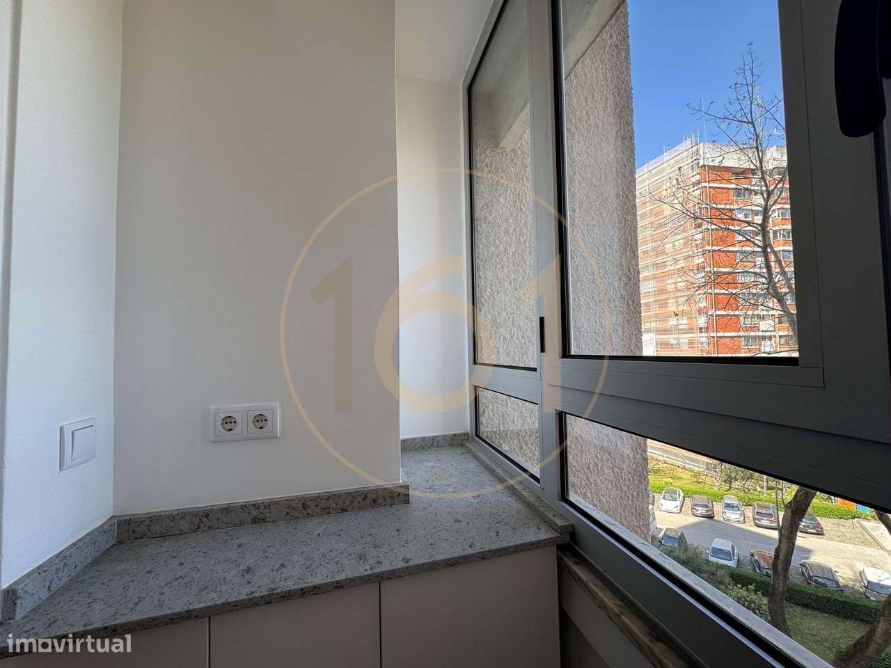 Apartamento T3 com varanda, para venda , no Porto-14