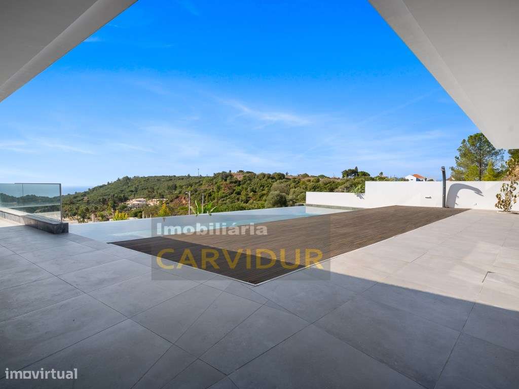 Moradia T5 de Luxo com Piscina Infinita ,Campo de Padel e Elevador ...-44