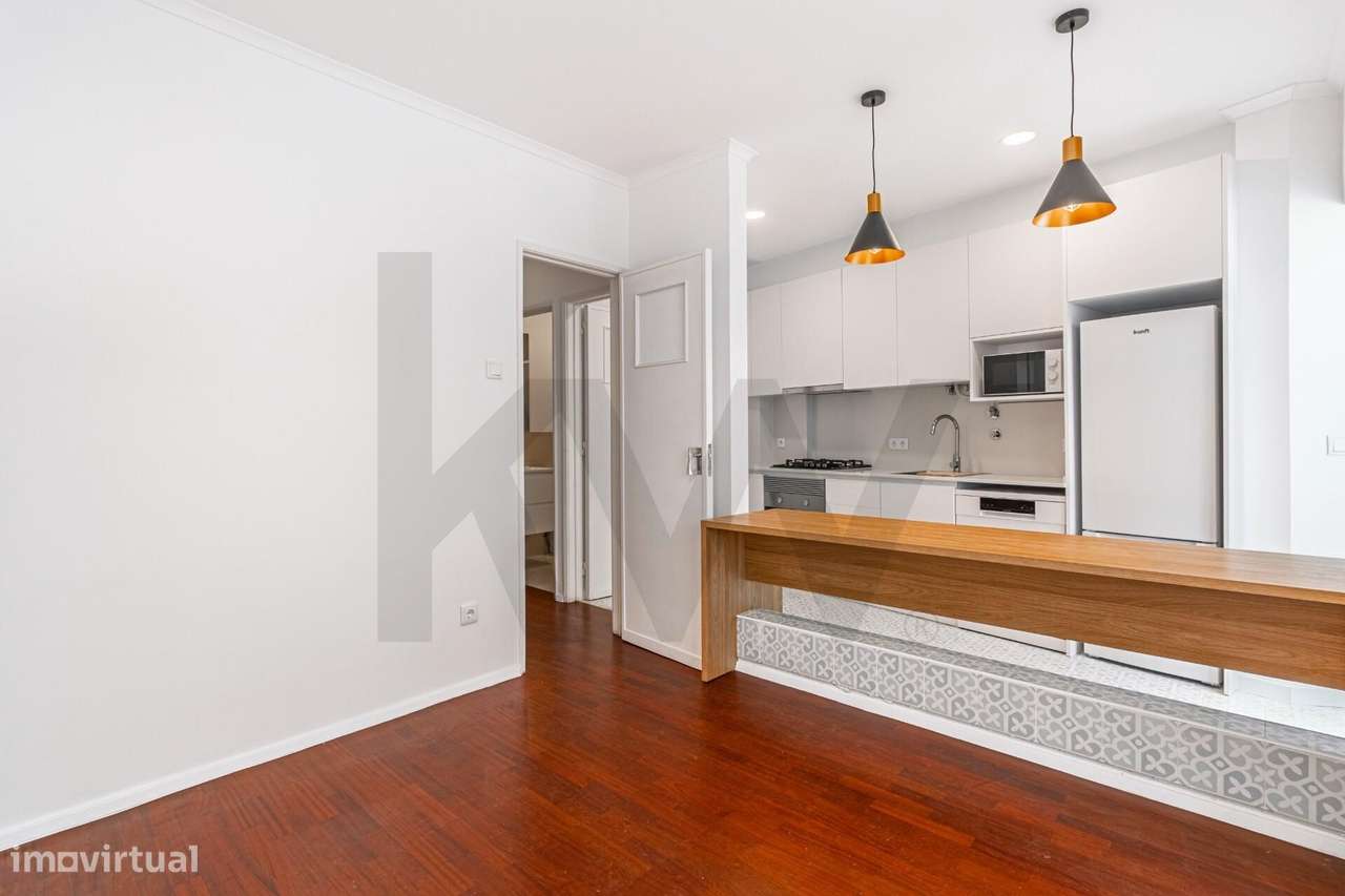 Viva no Coração de Alvalade — T2 Renovado, Luminoso e Pronto a Estrear - Grande imagem: 5/21